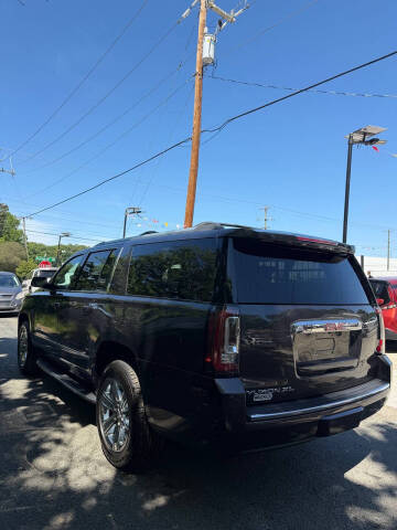2017 GMC Yukon XL Denali