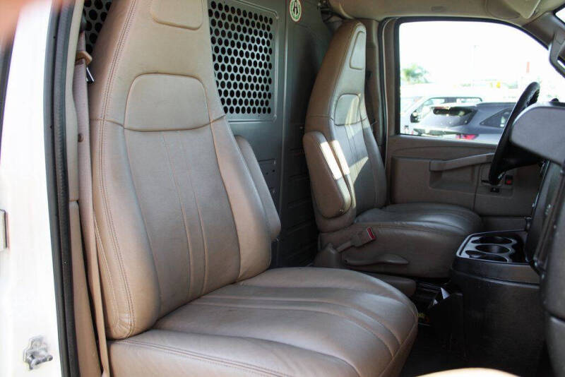 2016 Chevrolet Express 2500