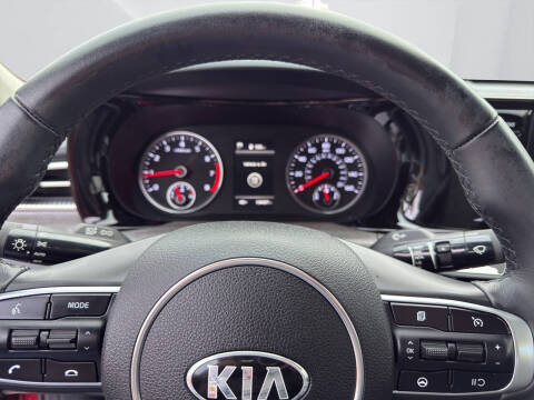 2021 Kia K5 EX
