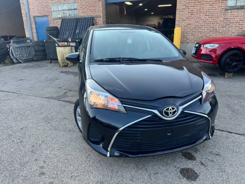 2016 Toyota Yaris 5-Door LE