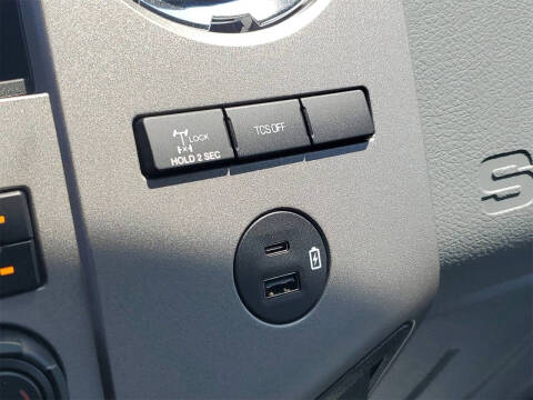 2025 Ford F-750 Super Duty