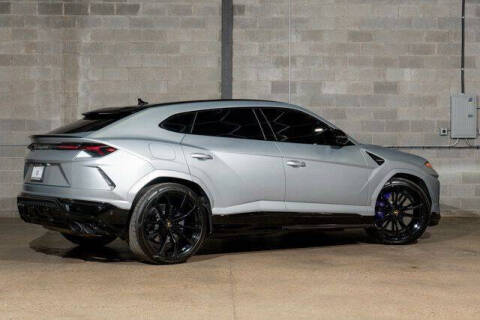 2022 Lamborghini Urus