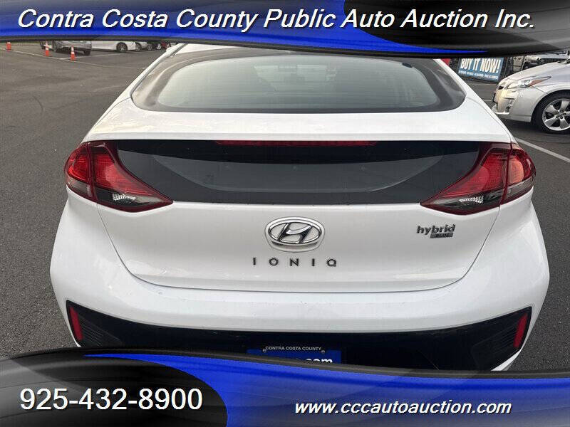 2019 Hyundai Ioniq Hybrid Blue