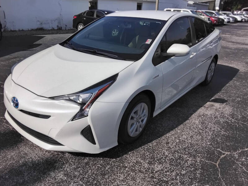 2016 Toyota Prius Two
