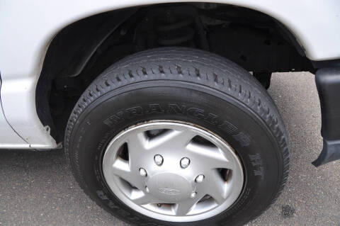 2013 Ford E-Series