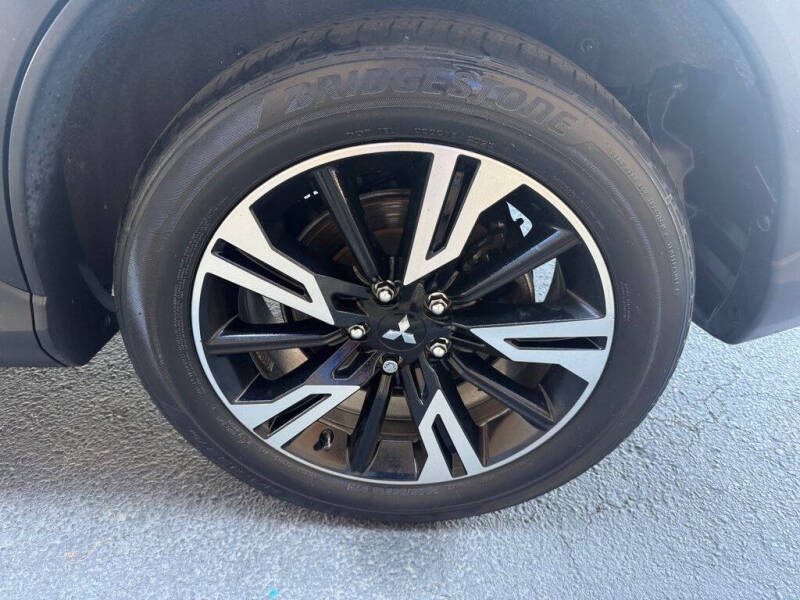 2024 Mitsubishi Eclipse Cross SE