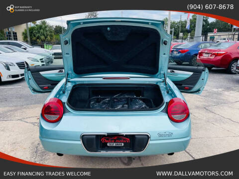 2002 Ford Thunderbird Deluxe