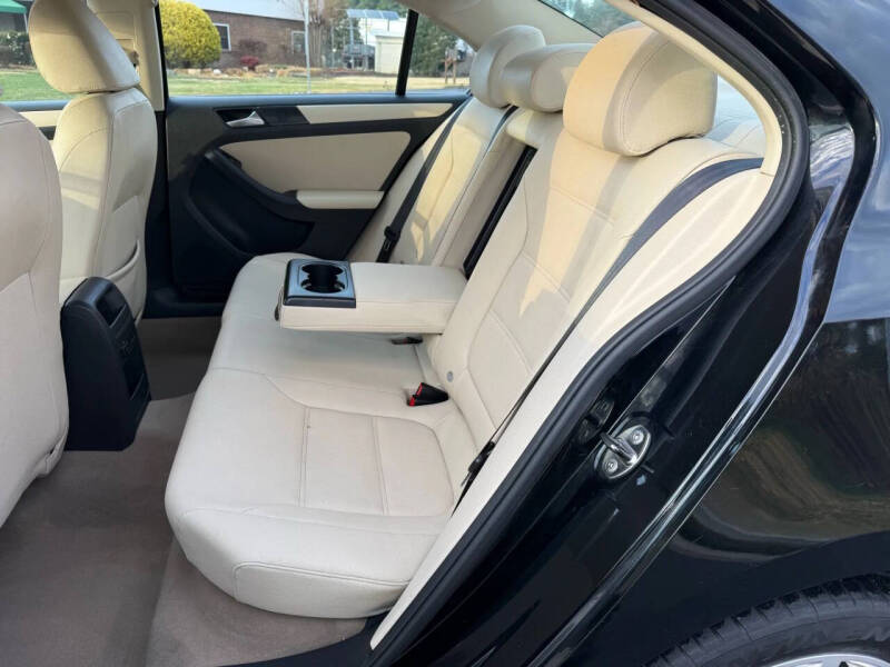 2012 Volkswagen Jetta