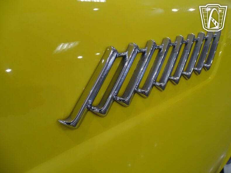 1957 Ford Thunderbird