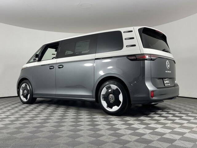 2025 Volkswagen ID. Buzz Pro S