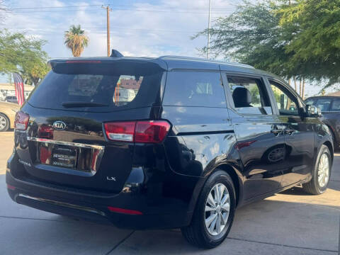 2017 Kia Sedona LX