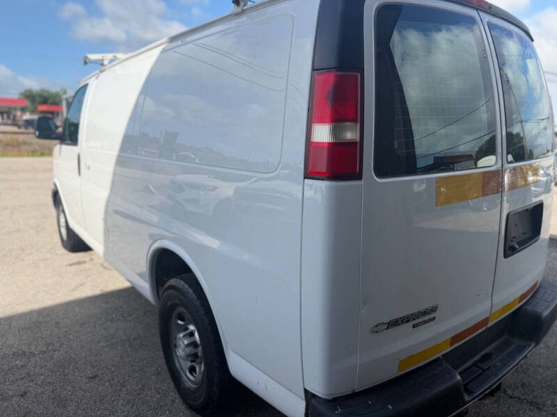 2015 Chevrolet Express 2500