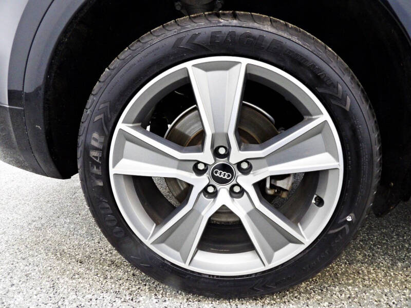 2020 Audi Q5 quattro Premium Plus 45 TFSI