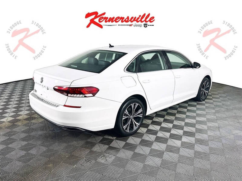 2022 Volkswagen Passat SE