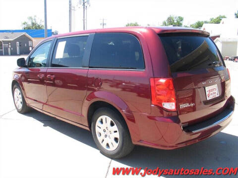 2018 Dodge Grand Caravan SE
