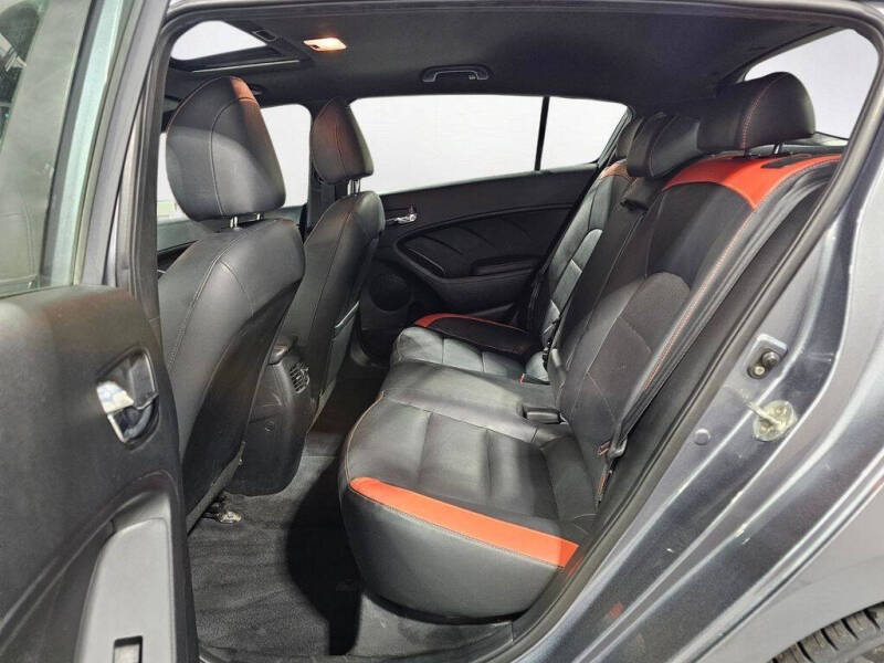 2018 Kia Forte5 SX