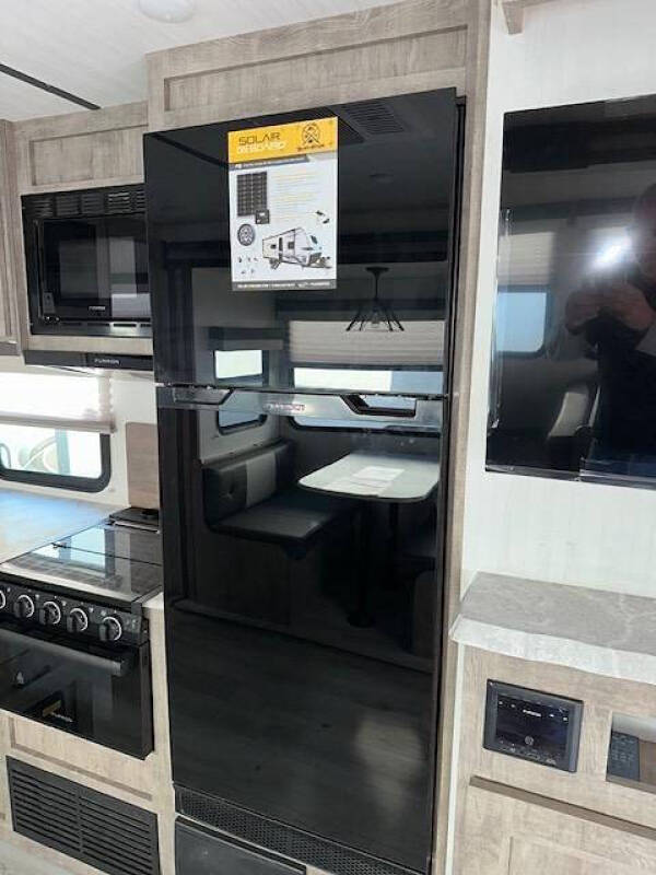 2023 Forest River Surveyor 296QBLE