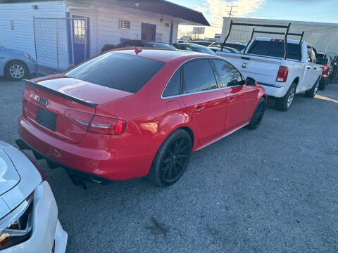 2016 Audi A4 2.0T quattro Premium