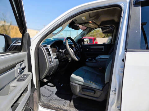 2016 RAM 1500 Big Horn