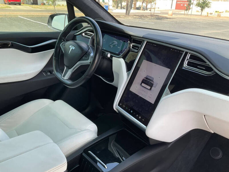 2018 Tesla Model X P100D