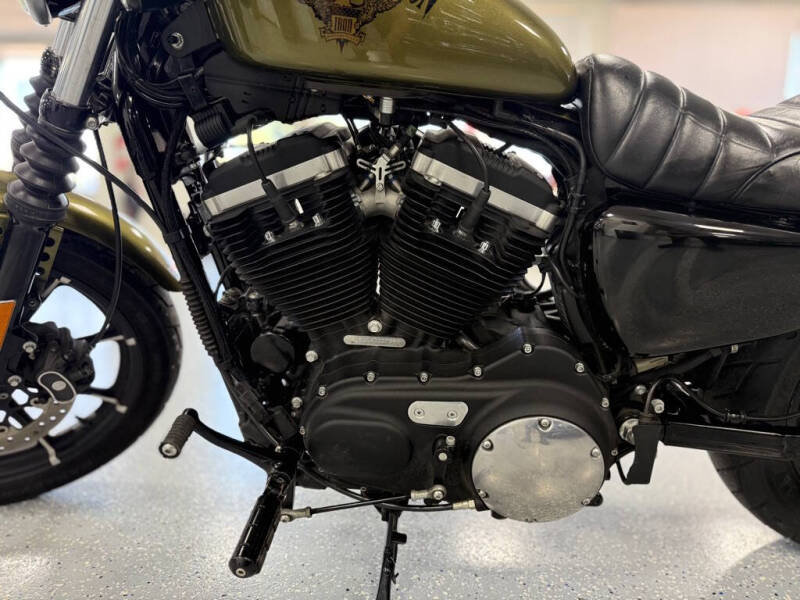 2016 Harley-Davidson IRON 8