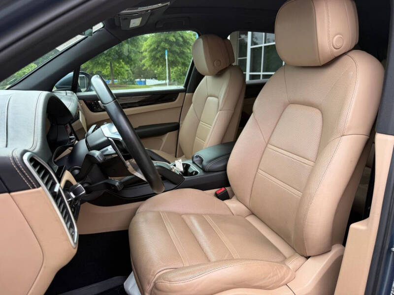 2019 Porsche Cayenne S