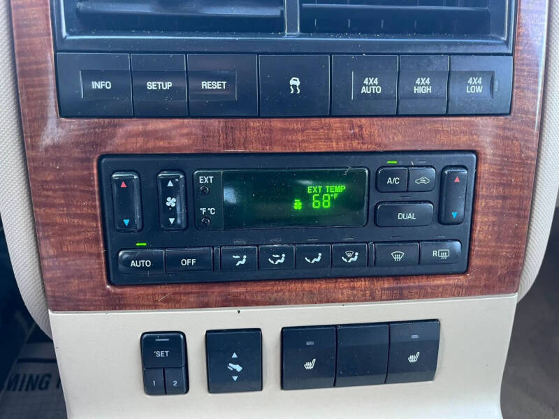 2006 Ford Explorer Eddie Bauer
