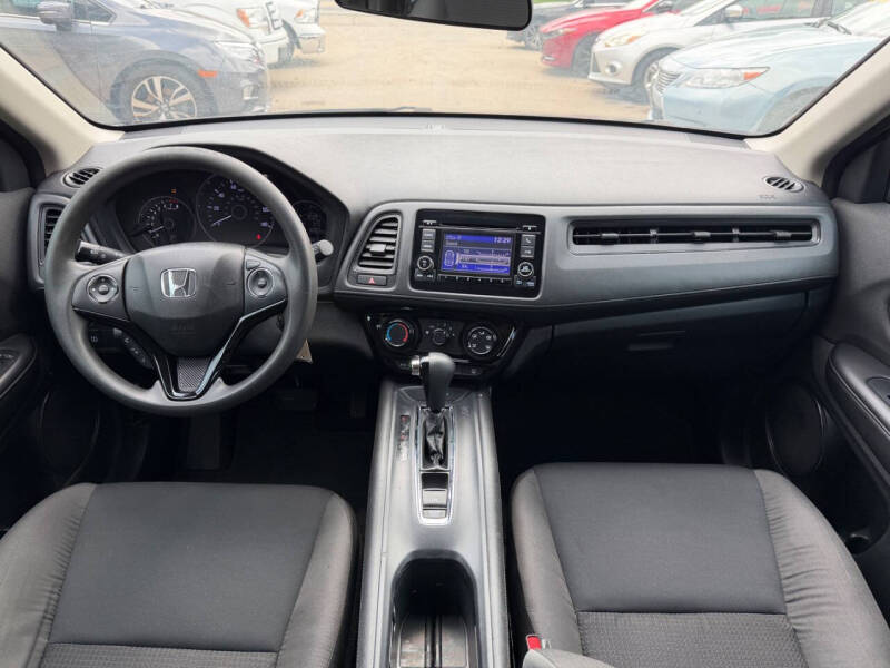 2022 Honda HR-V LX