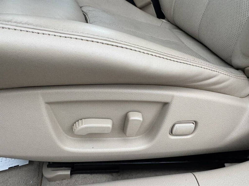 2014 Nissan Maxima
