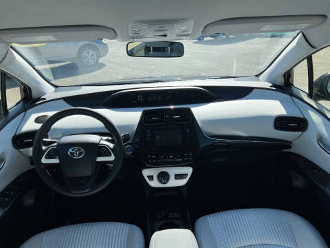2016 Toyota Prius Two