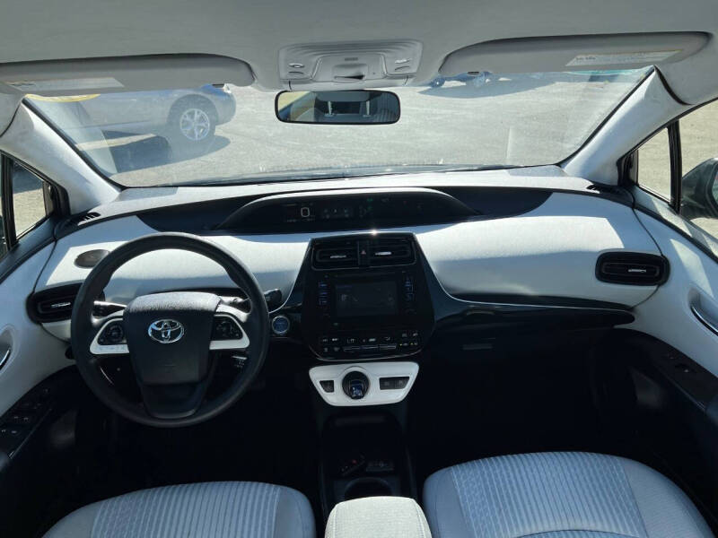 2016 Toyota Prius Two
