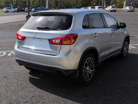 2016 Mitsubishi Outlander Sport 2.4 ES