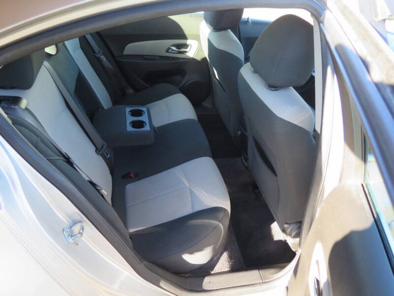2011 Chevrolet Cruze LS