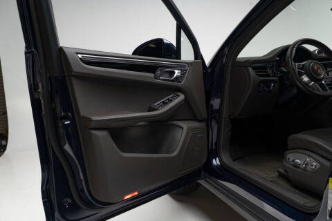 2020 Porsche Macan