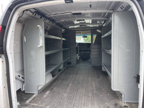 2018 Chevrolet Express 2500