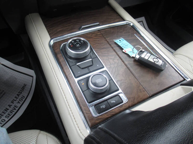 2020 Ford Expedition MAX Platinum