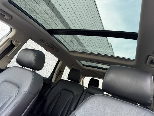 2012 Audi Q7 3.0T quattro S line Prestige