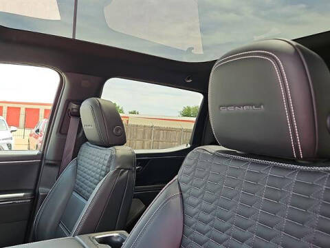 2025 GMC Sierra EV Denali