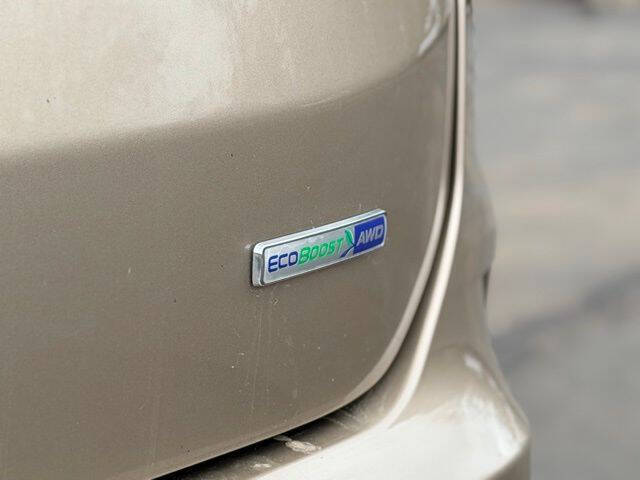 2020 Ford Edge SE