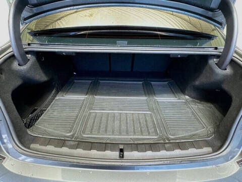 2022 BMW 3 Series 330e