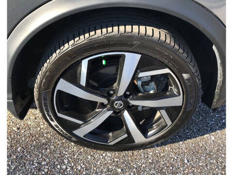 2022 Nissan Rogue Sport SL