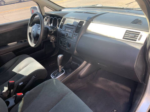 2012 Nissan Versa 1.8 S