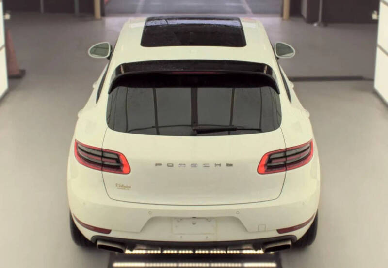 2018 Porsche Macan