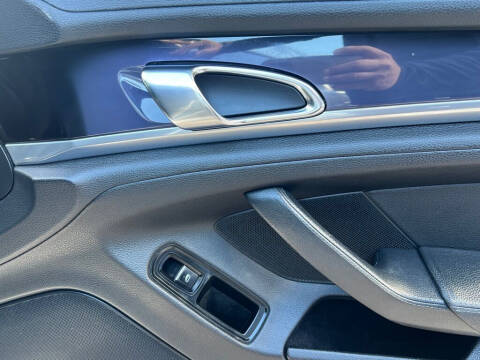 2012 Porsche Panamera S