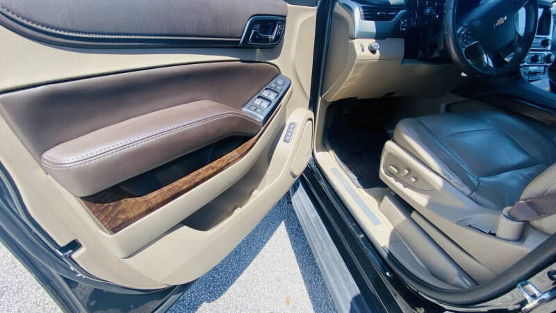 2018 Chevrolet Suburban LT