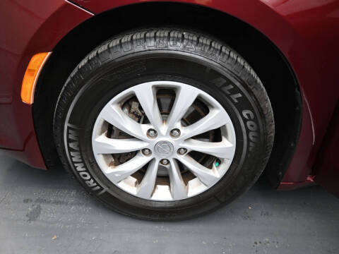 2017 Chrysler Pacifica Touring-L