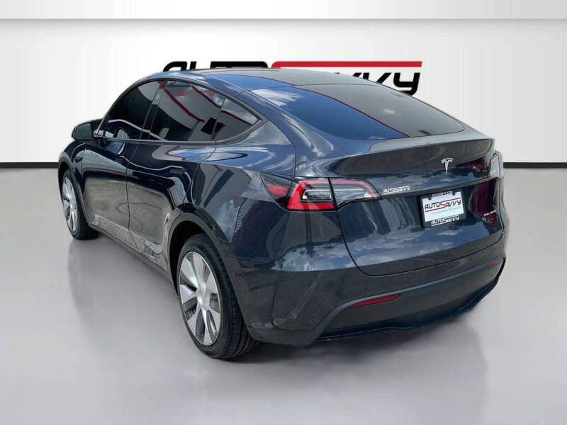 2024 Tesla Model Y Long Range