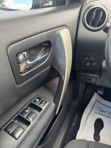 2010 Nissan Rogue SL