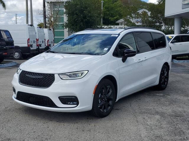 2026 Chrysler Pacifica Limited