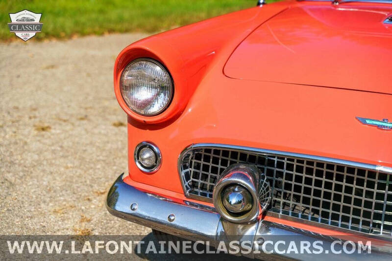 1956 Ford Thunderbird